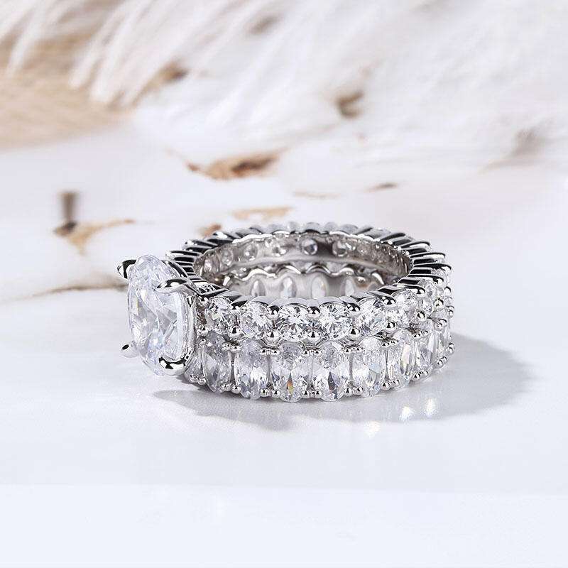 Jeulia Oval Cut Eternity Sterling Silver Ring Set