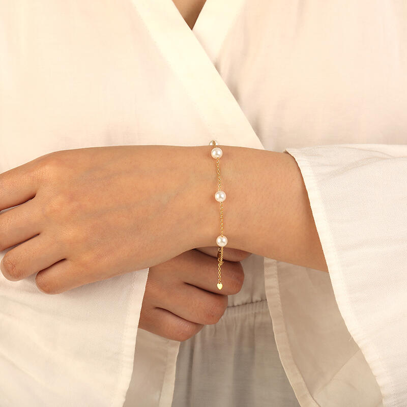 "Echoes of Devotion" 5.5-6.0mm Freshwater Pearl Bracelet