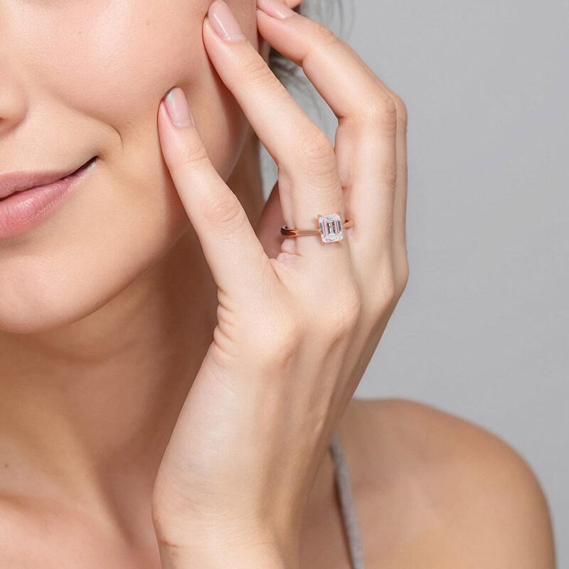 "Du bist meine ganze Welt" 3ct Smaragdschliff Solitär-Verlobungsring