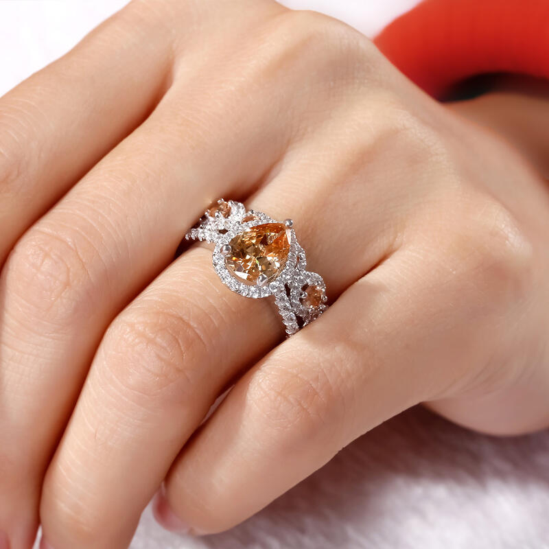 Jeulia Halo Pear Cut Sterling Silver Bridal Set