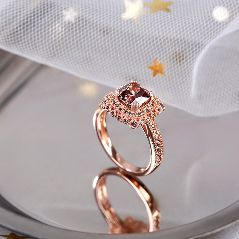 Jeulia Milgrain Design Halo Cushion Cut Sterling Silver Jewelry Set