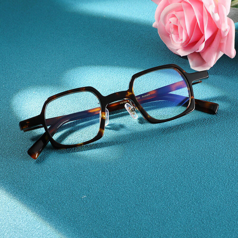 Occhiali da Vista Cecil Quadrato Tartarugato 