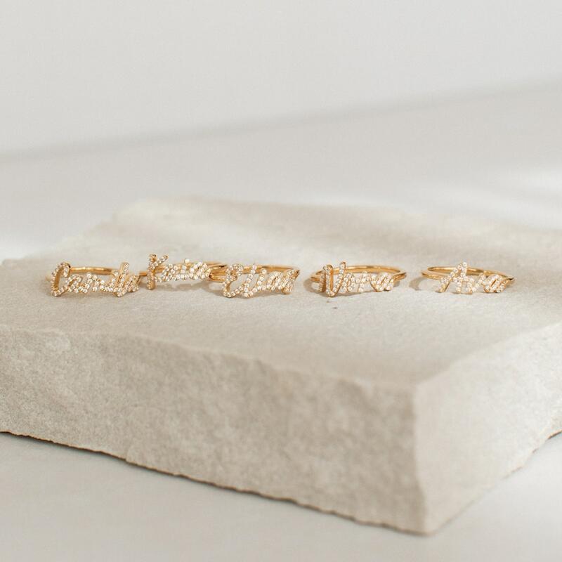 Anillo Personalizado con Nombre y Diamante Romántico Regalo para Novia