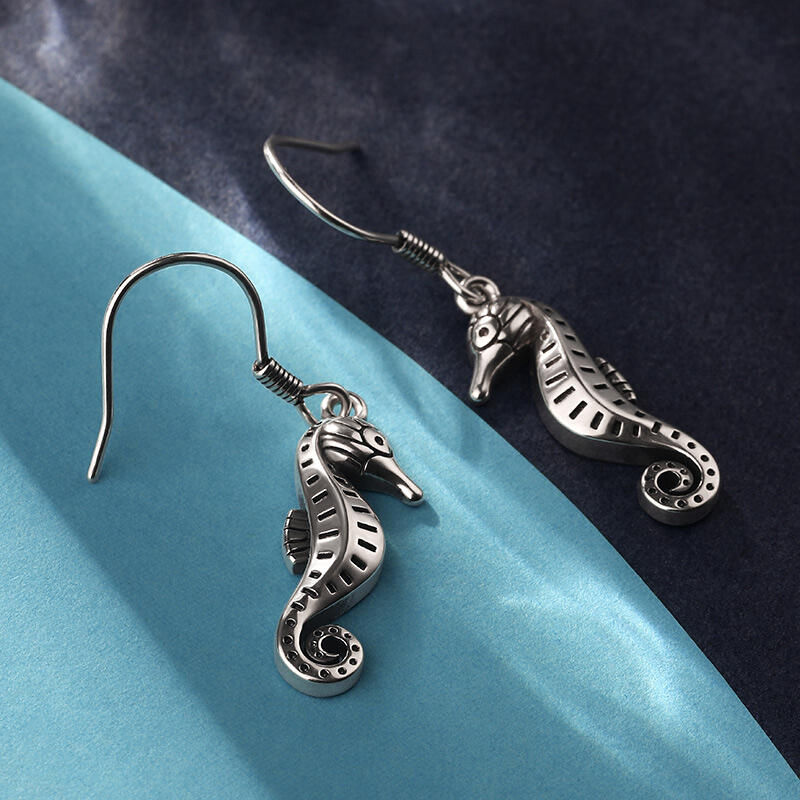 Jeulia Seahorse Design Sterling Silver Earrings