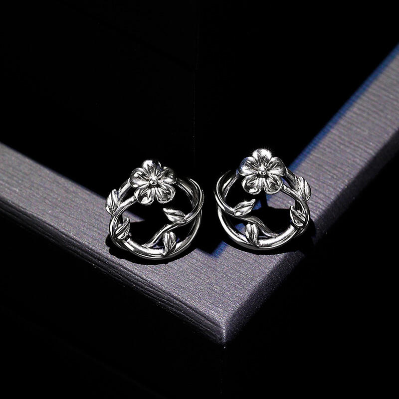 Jeulia "Cherry Blossom" Flower Sterling Silver Earrings