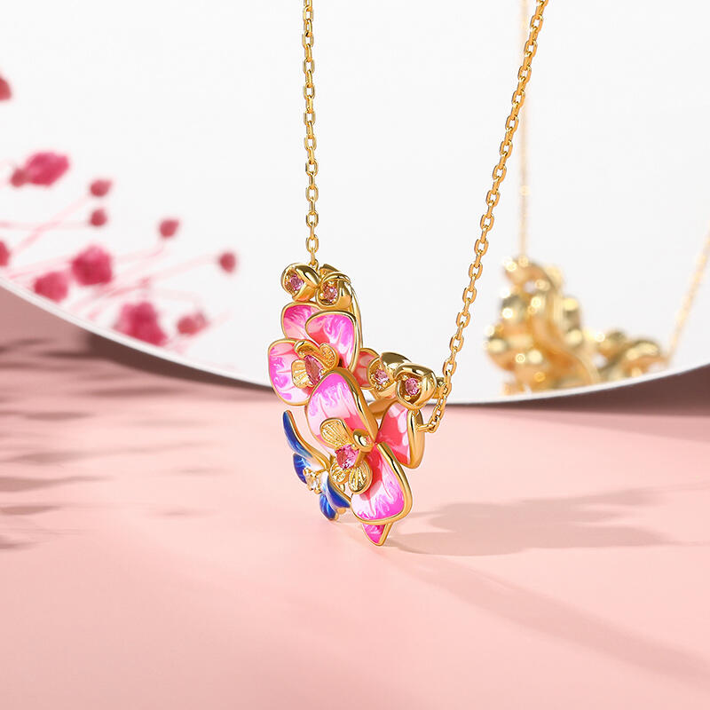 Jeulia Collar de plata esterlina esmaltada con flor y mariposa para mujer