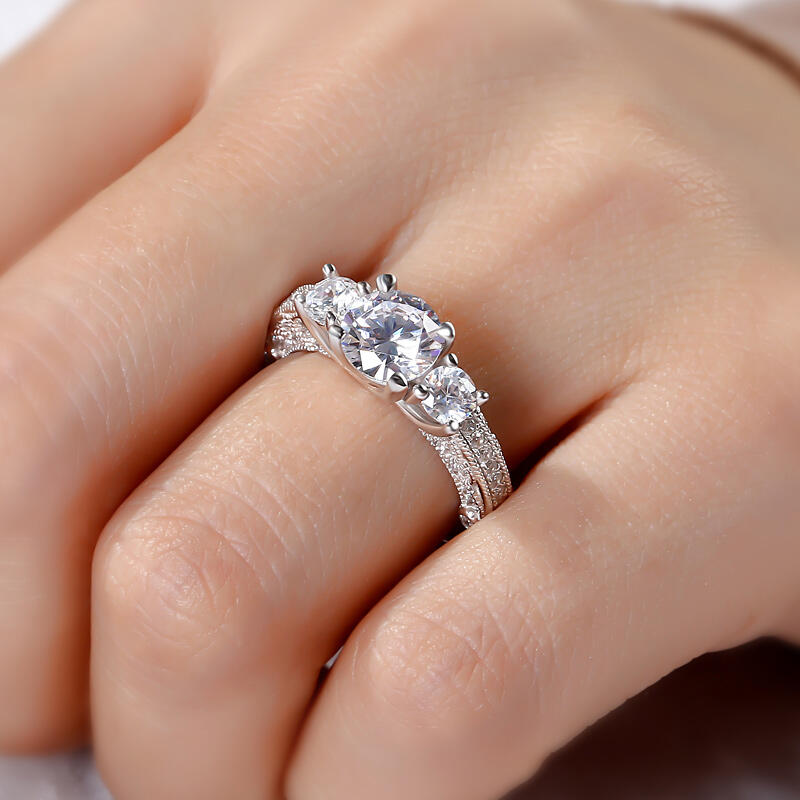 Jeulia Milgrain Three Stone Round Cut Sterling Silver Ring