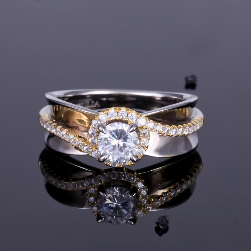 Jeulia Unikatowy Dwukolorowy Pierścionek Srebrny z Okrągłym Szlifem