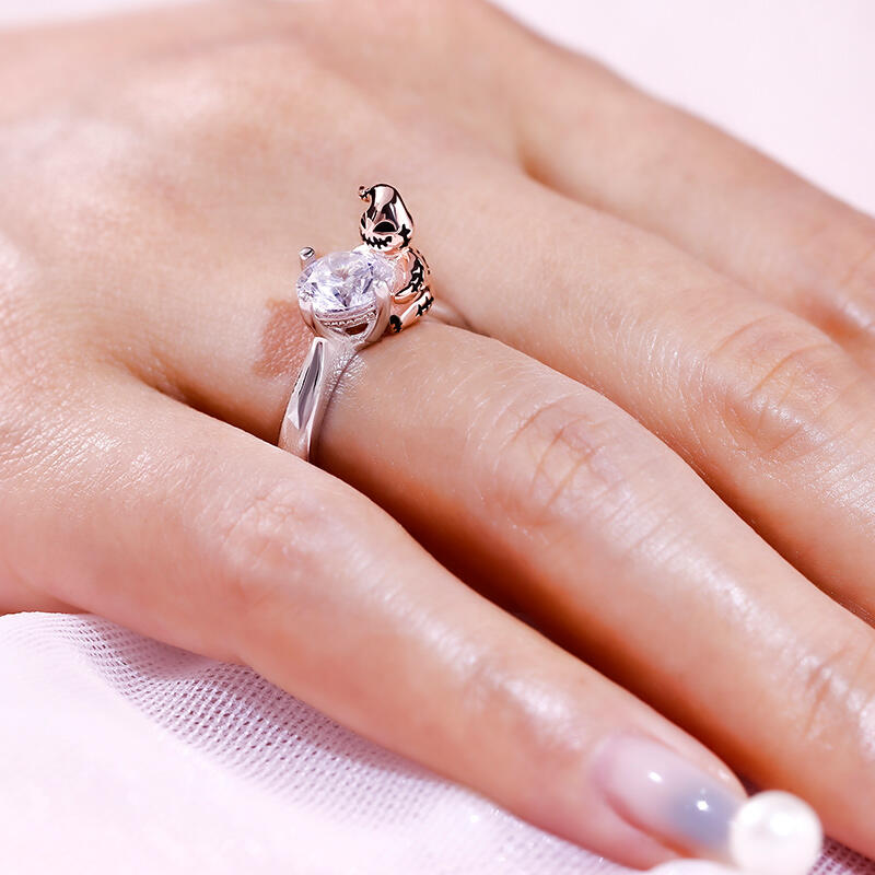 Jeulia Hug Me "Dzień Króla Bugu” Okrągłe Cięcie Srebrny Pierścionek