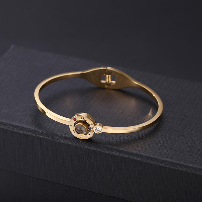 Bracciale Rigido Personalizzato con Proiezione di Foto