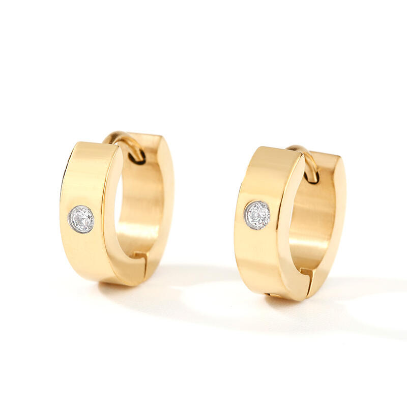 Jeulia Simple Round Cut Titanium Steel Men's Hoop Earrings