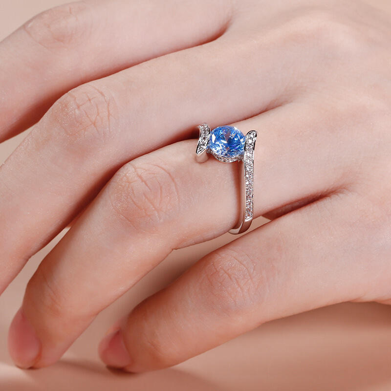 Jeulia Bypass Round Cut Sterling Silver Ring