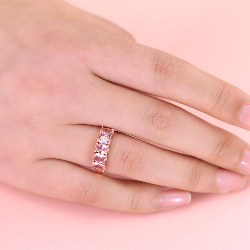 Jeulia Simple Oval Cut Synthetic Morganite Sterling Silver Women's Band