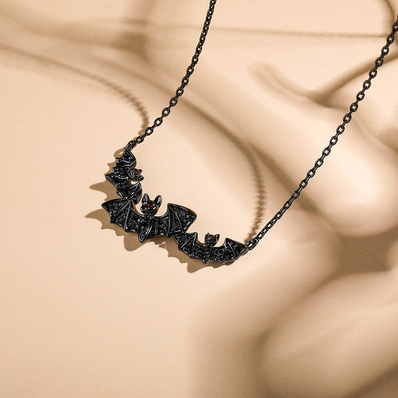 Jeulia "Witches' Familiars" Bat Sterling Silver Necklace