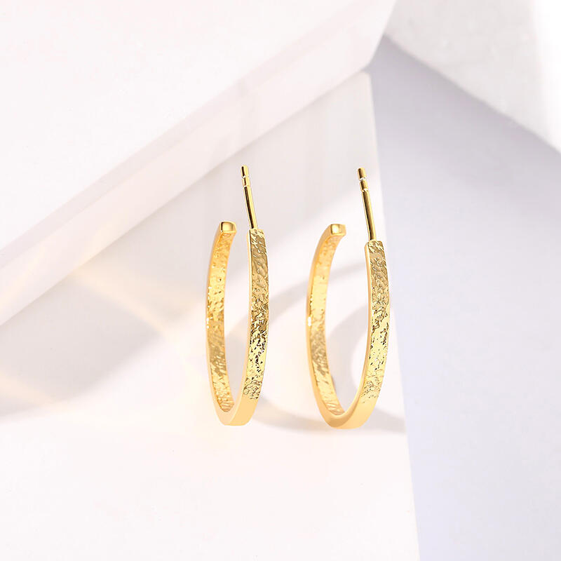 Jeulia Yellow Gold Tone Classic Sterling Silver Hoop Earrings