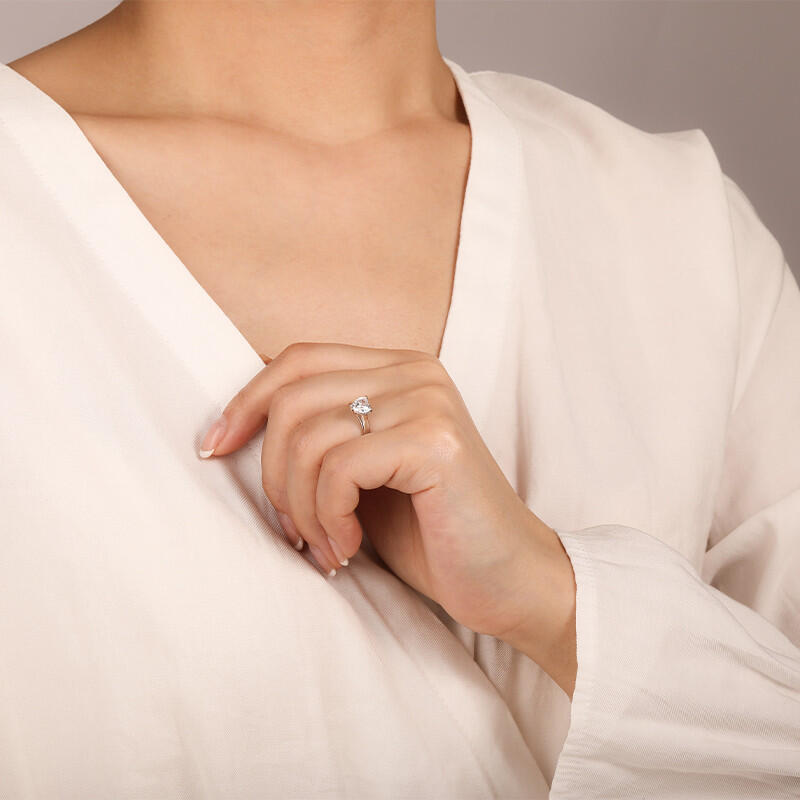 "Love Story" 1ct Heart Cut Solitaire Engagement Ring