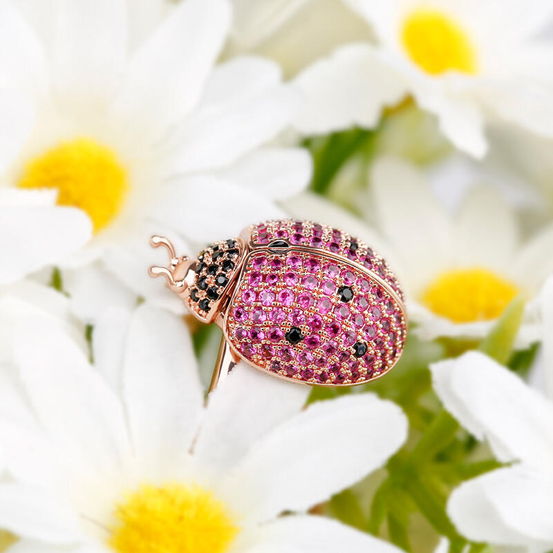 Jeulia "Flying Ladybug" Movable Sterling Silver Ring