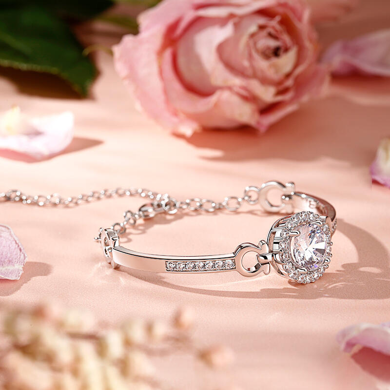 Jeulia Classic Halo Design Bracelet