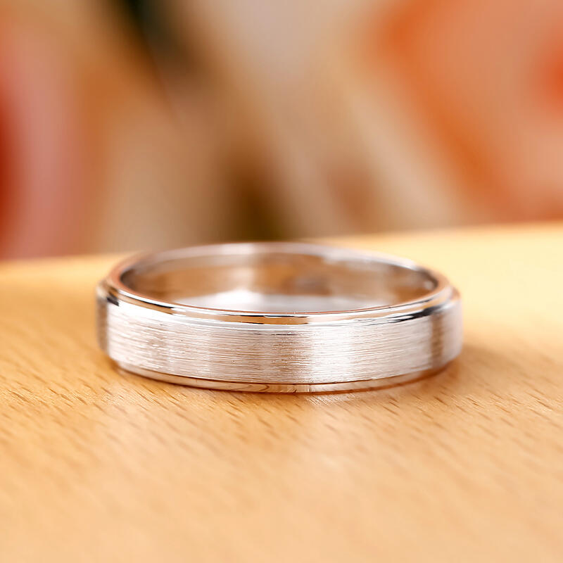 Jeulia Anillo Clásico En Oro Blanco De 14k Para Hombre