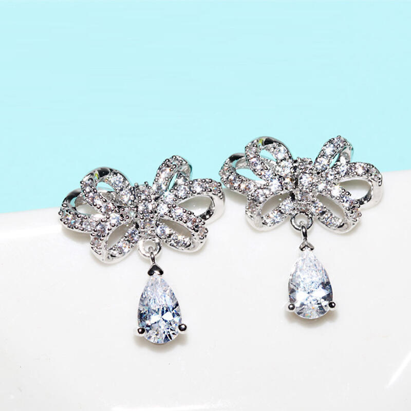 Jeulia Bowknot Pear Cut Drop Earrings