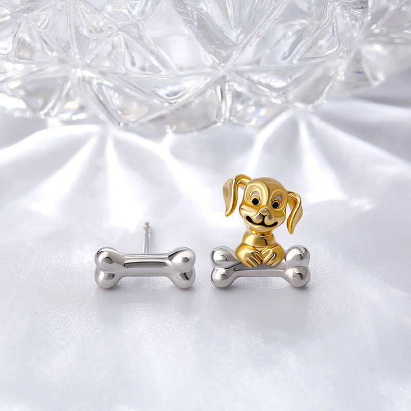 Jeulia "Dog＆Bone" Sterling Silver Mismatched Earrings
