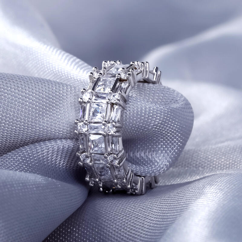 Jeulia Princess Cut Sterling Silver Women's Band