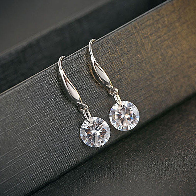 Jeulia Simple Round Cut Sterling Silver Earrings