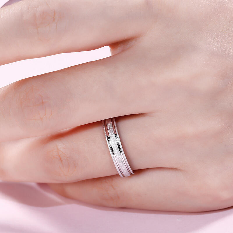 Jeulia Classic Sterling Silver Women's Band