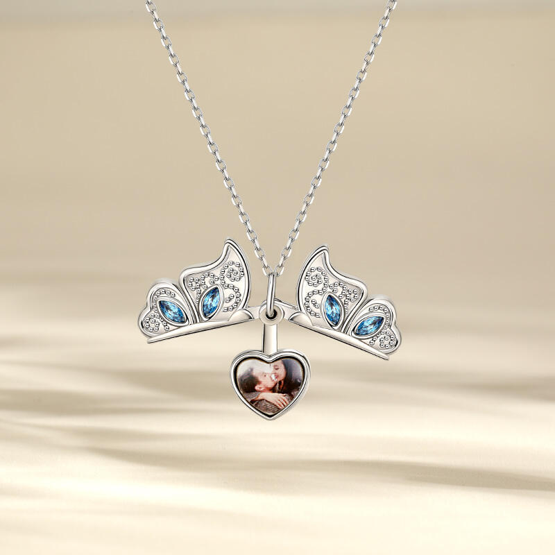 Jeulia Collar con Foto Personalizado de Plata de Ley con Corazón de Mariposa Abrible