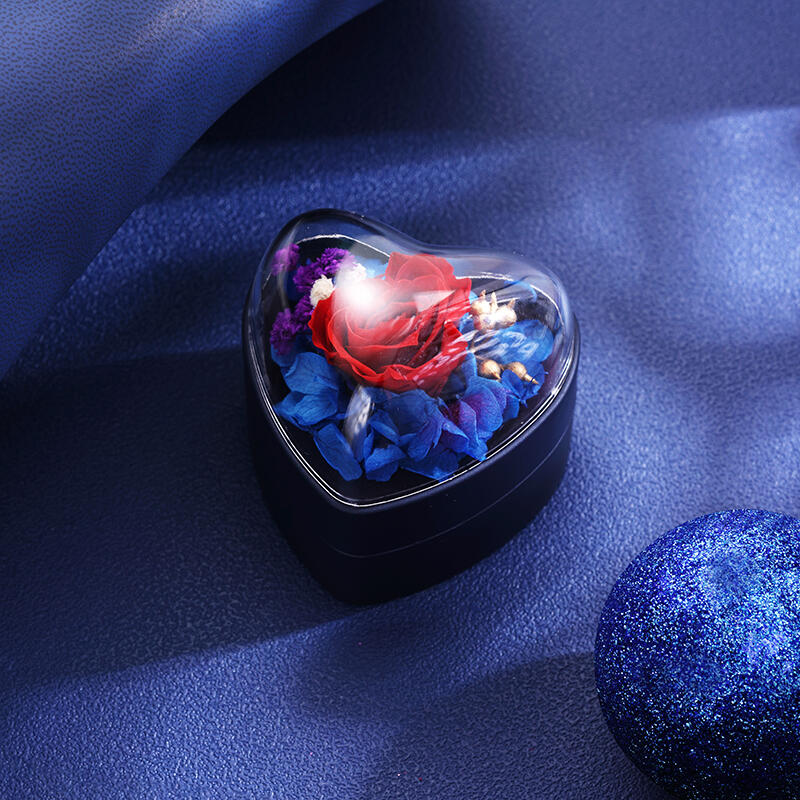 Herzförmige Schmuckdose "Bewahrte Ewige Rose" - Blau