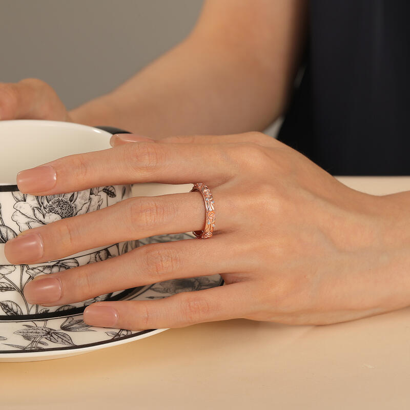 Jeulia Rose and Leaf Carved Unique Sterling Silver Women's Band