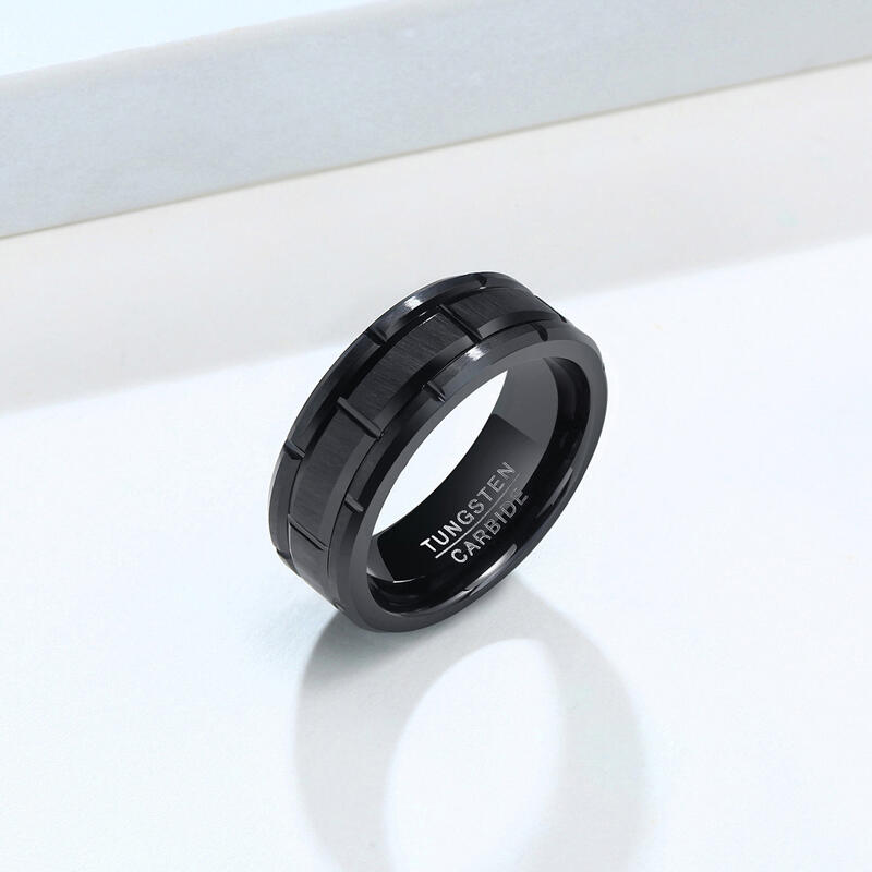 جوليا حزام من الفولاذ التنغستن للرجال باللون الأسود