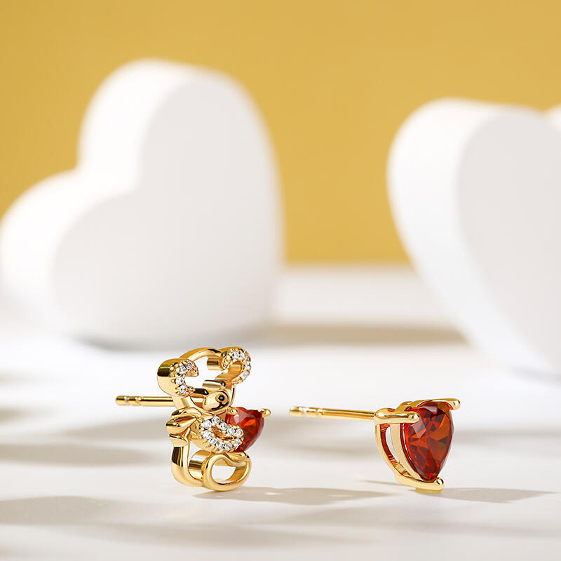 Jeulia "Fall in Love" Teddy Bear and Heart Sterling Silver Stud Earrings