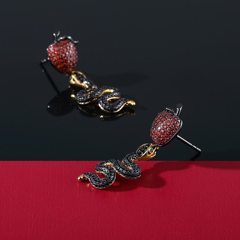 Jeulia "Forbidden Fruit" Snake&Apple Sterling Silver Jewelry Set