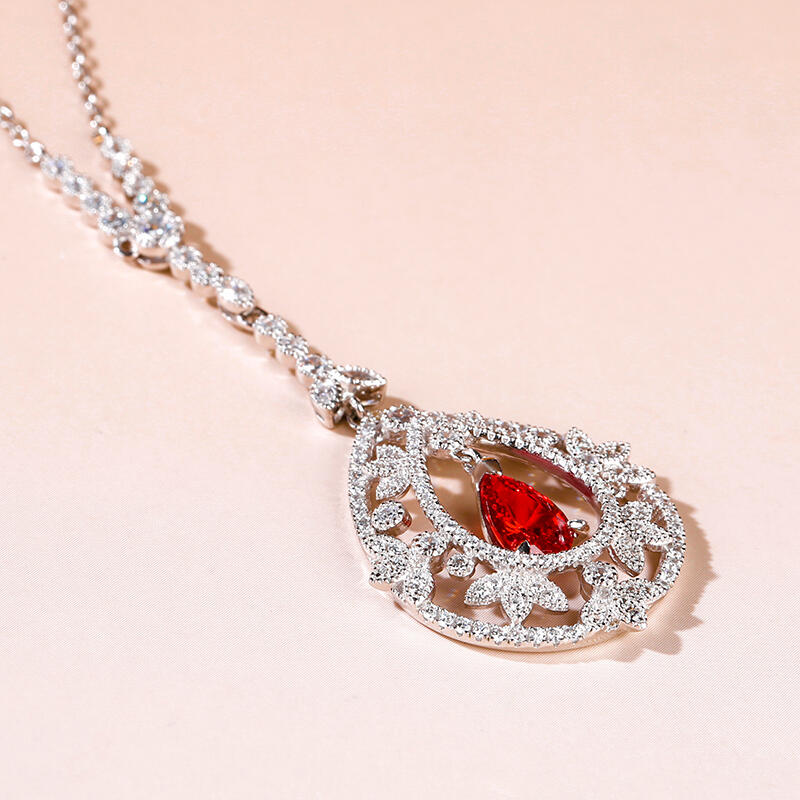 Jeulia Vintage Leaf Design Sterling Silver Necklace