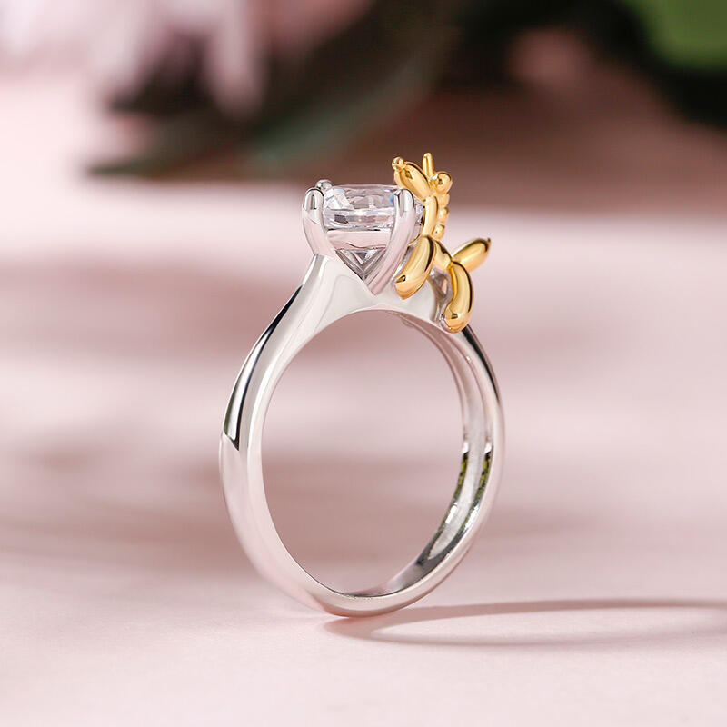 Jeulia Hug Me "Balloon Unicorn" Round Cut Sterling Silver Ring