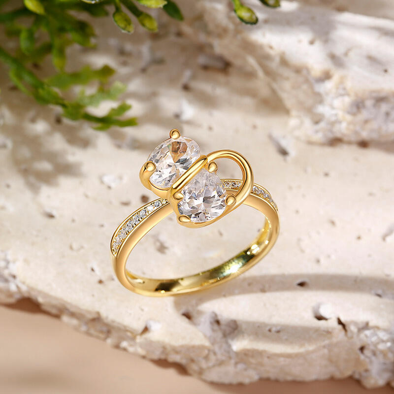 Jeulia "Magic Cat" Pear Cut Cat Sterling Silver Jewelry Set