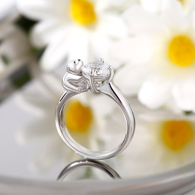 Jeulia Hug Me "Pure Love" Polar Bear Round Cut Sterling Silver Ring