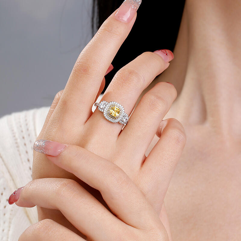 Jeulia drie stenen Halo prinses geslepen sterling zilveren ring
