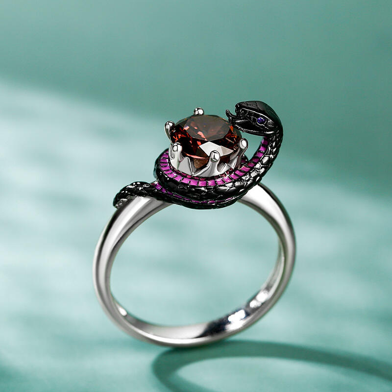 Jeulia Hug Me "Never Give Up" Mamba Round Cut Sterling Silver Snake Ring