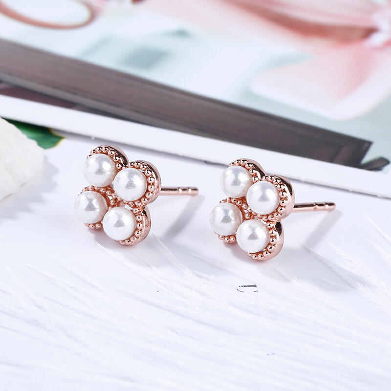 Jeulia Clover Cultured Pearl Sterling Silver Stud Earrings