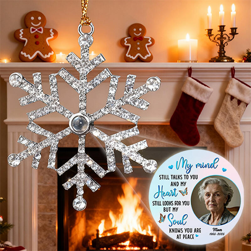 Personalized Snowflake Projection Pendant with Customized Photo Commemorative Gift for Loved Ones