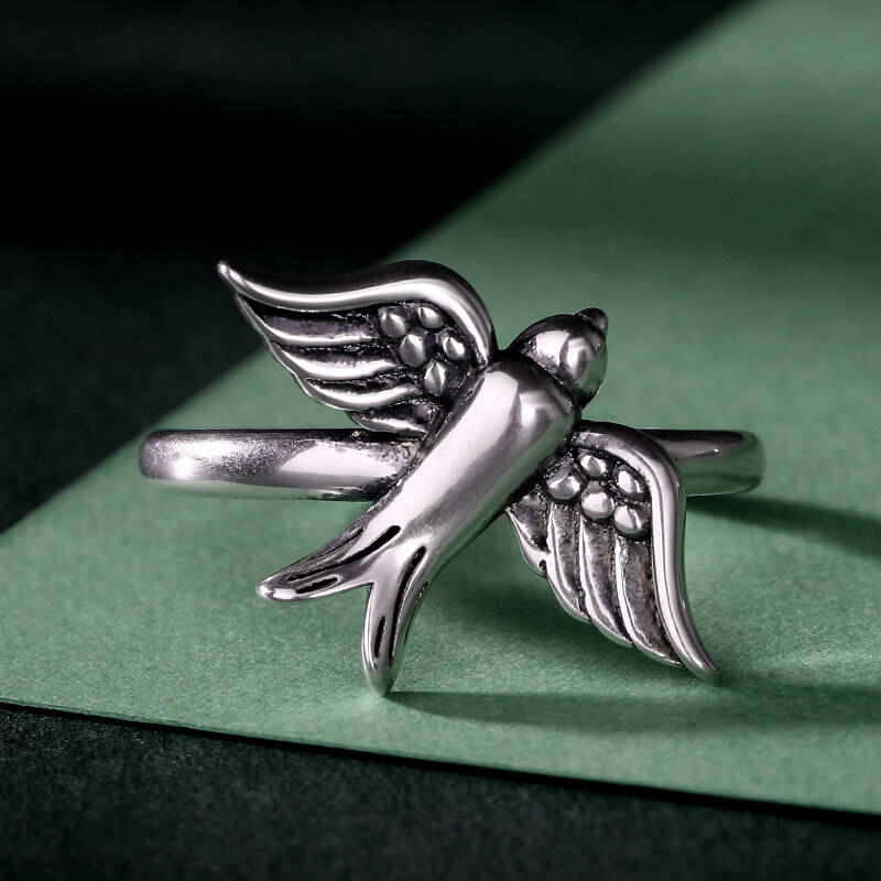 Jeulia "Flying Swallow" Bird Sterling Silver Ring