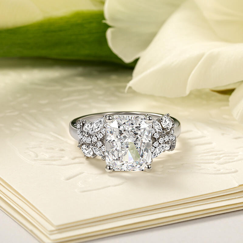 Jeulia Nature Inspired Twisted Princess Cut Engagement Ring