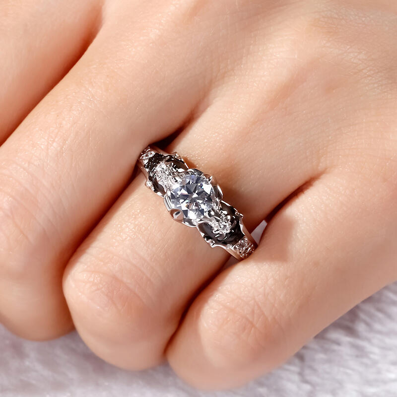 Jeulia European Shank Round Cut Sterling Silver Skull Ring