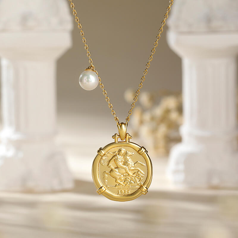 Jeulia "Her History" Queen Elizabeth II Portrait Coin Sterling Silver Necklace