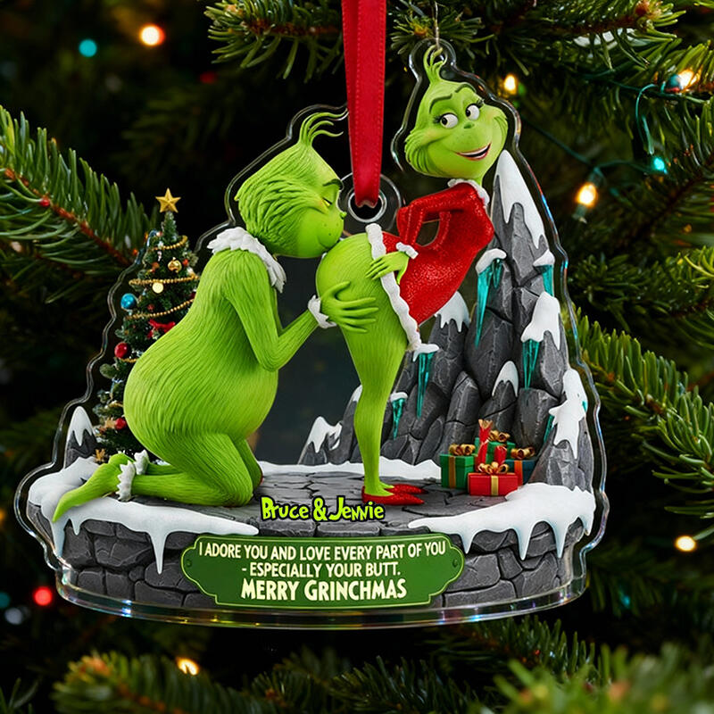 Personalized Green Anime Character Pendant with Custom Name Gift for Couples