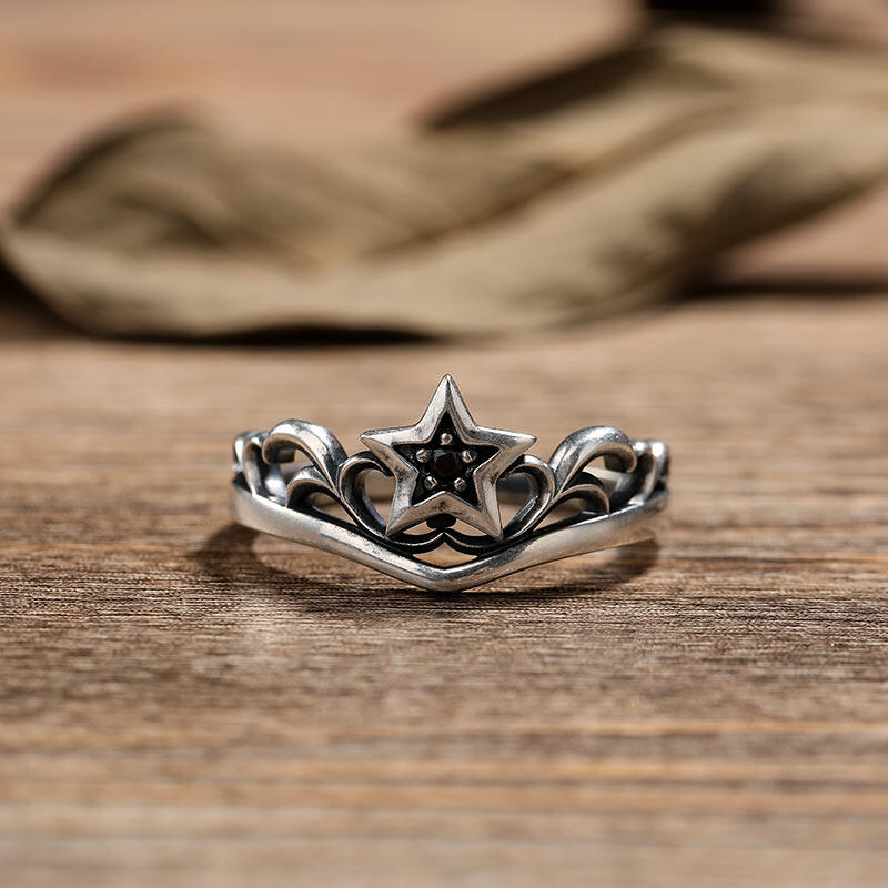 Jeulia Star Design Round Cut Sterling Silver Ring