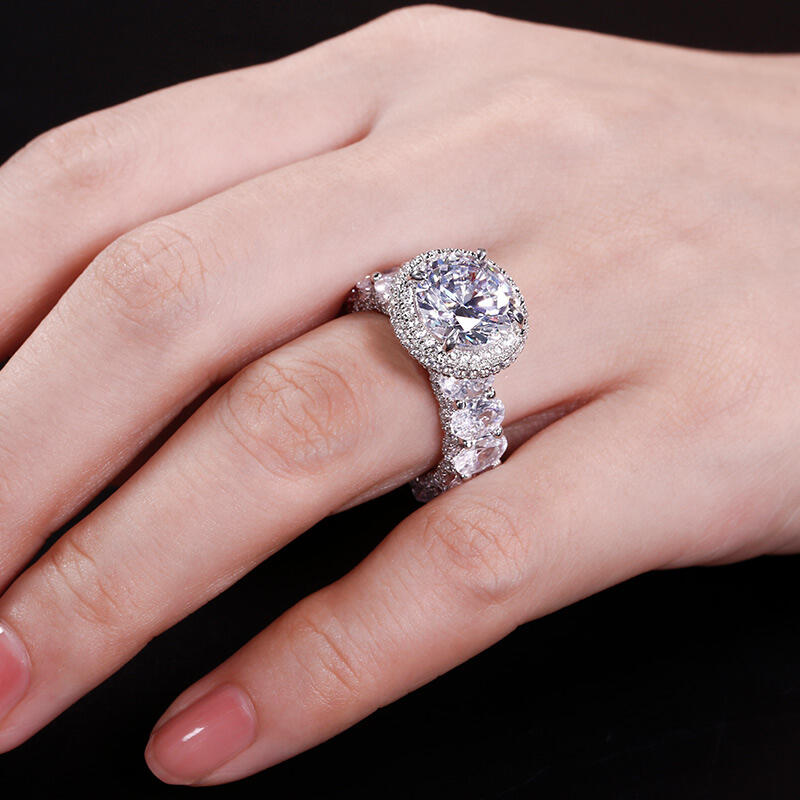 Jeulia Double Halo Round Cut Sterling Silver Ring