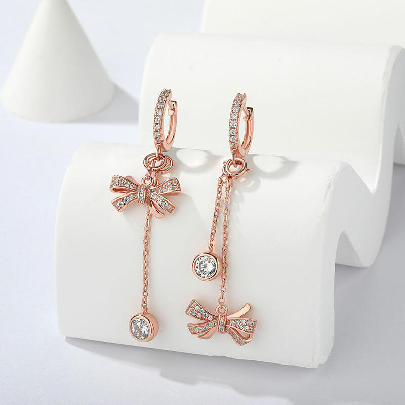 جوليا أقراط عقدة من الفضة الإسترليني عدم التماثل